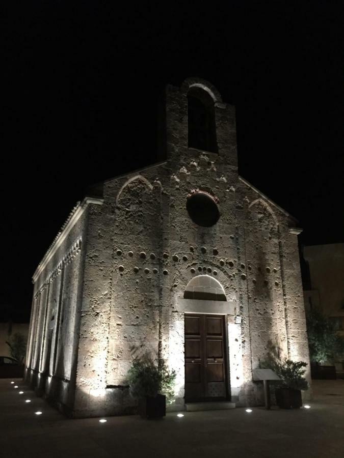 Casa Vacanze - Villa San Pietro Buitenkant foto